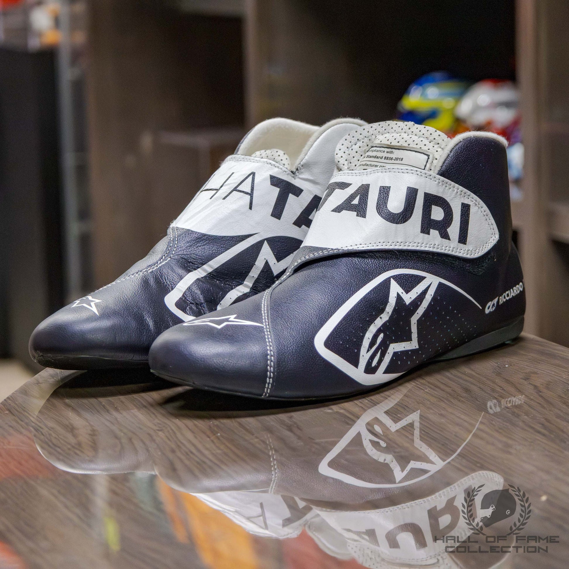 Daniel Ricciardo 2023 AlphaTauri F1 Vintage Boots Track Racewear